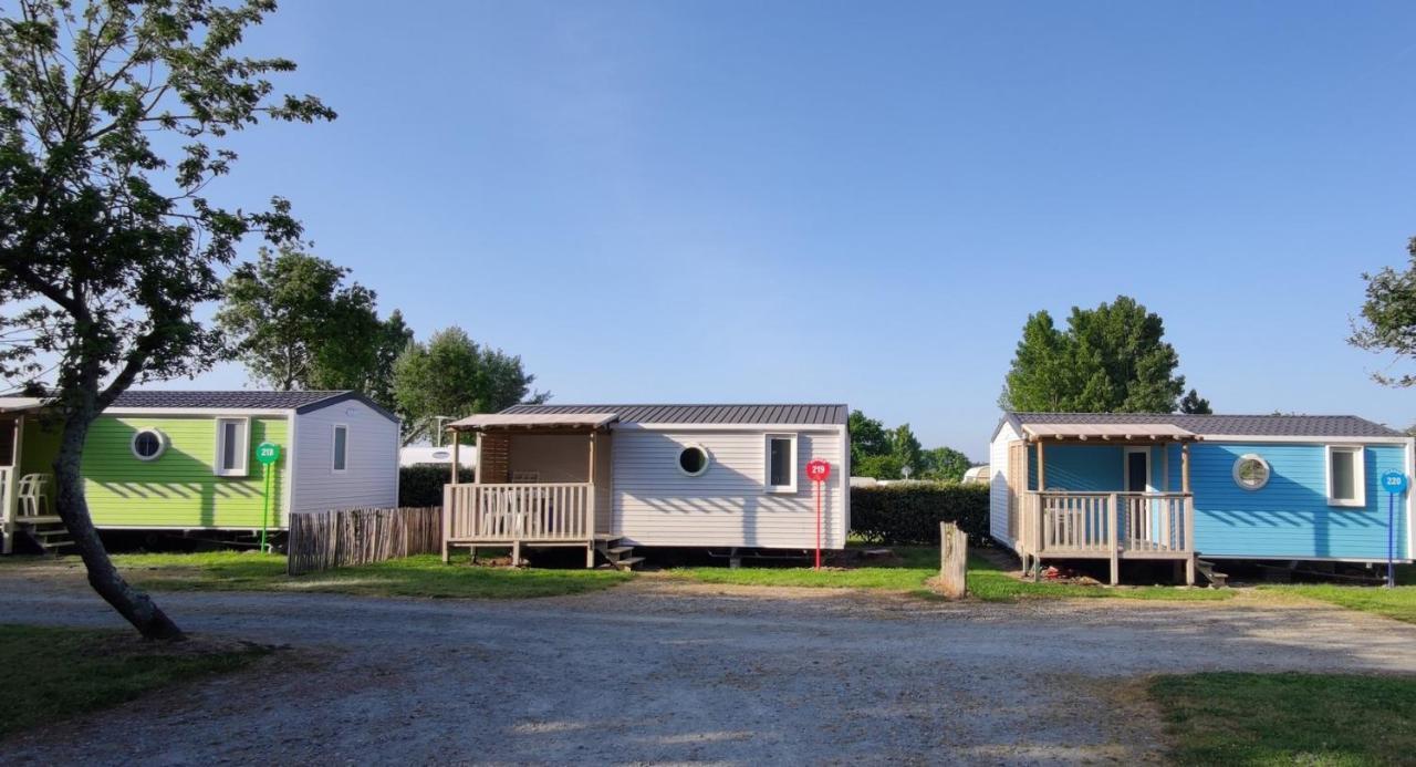 Camping Insolite Le Haut Village Saint-Michel-Chef-Chef Luaran gambar
