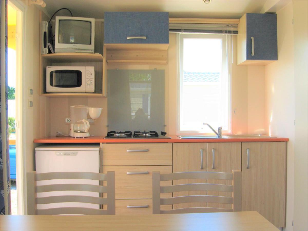 Camping Insolite Le Haut Village Saint-Michel-Chef-Chef Luaran gambar