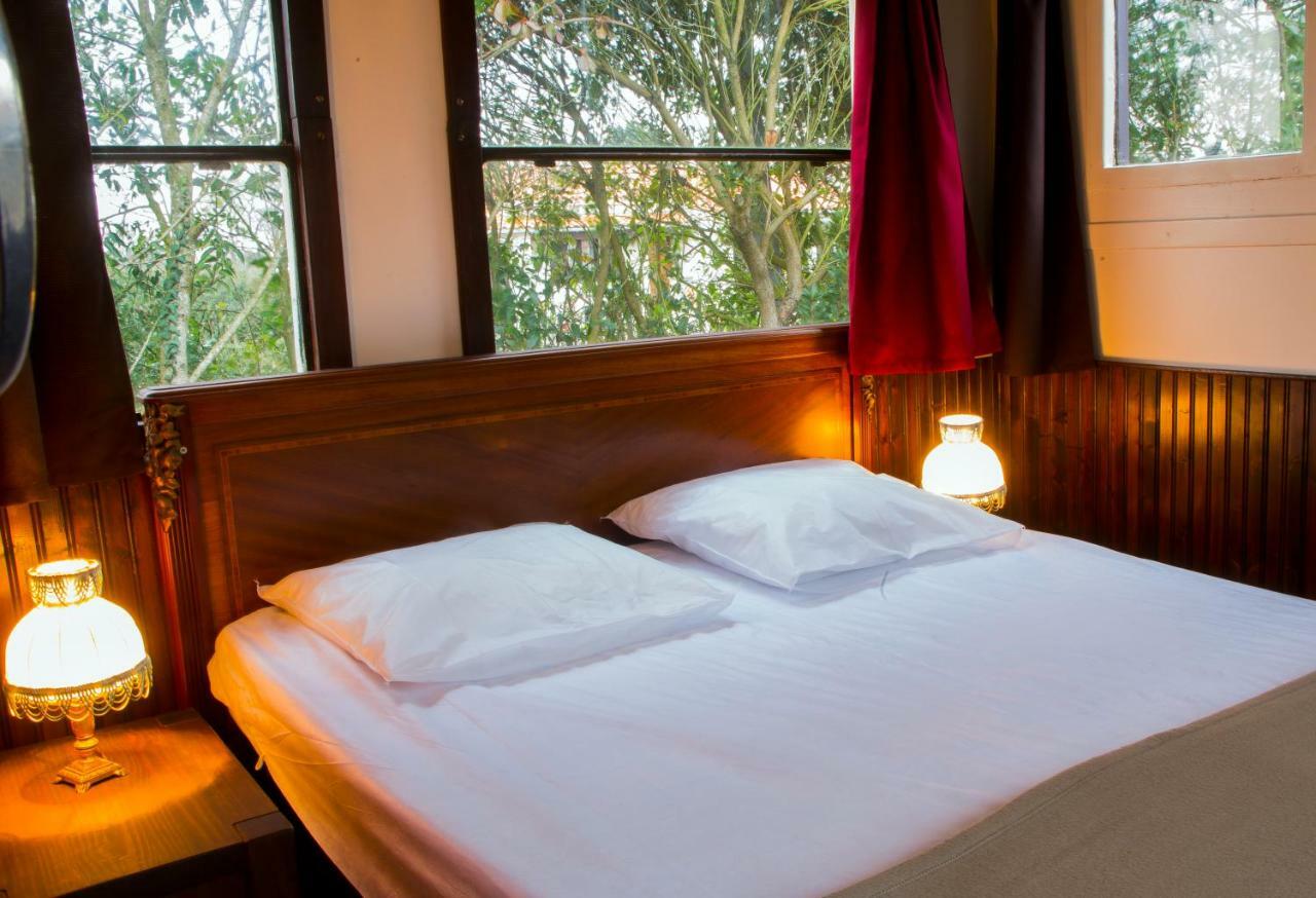 Camping Insolite Le Haut Village Saint-Michel-Chef-Chef Luaran gambar